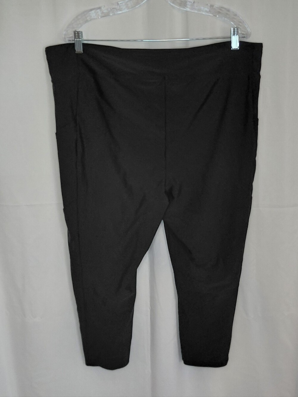 Torrid Size 2 Black Athletic Capri Swim Leggings - Picture 3 of 13
